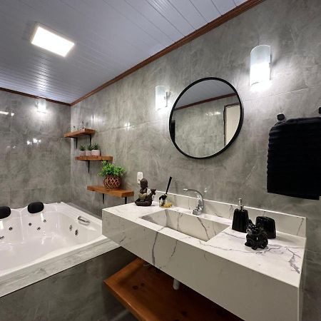 Apartamento Com Hidromassagem Em Gramado Leilighet Eksteriør bilde