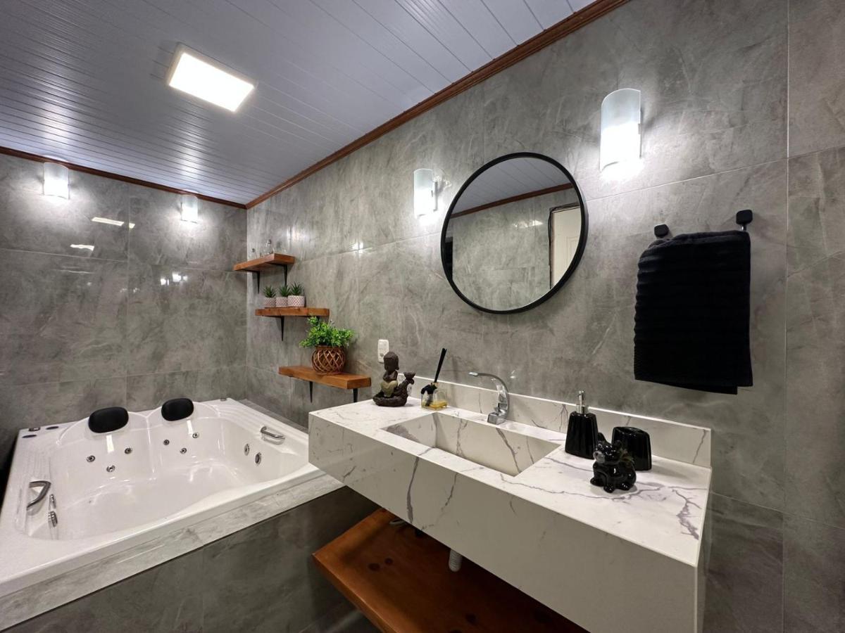 Apartamento Com Hidromassagem Em Gramado Leilighet Eksteriør bilde